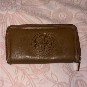 Tory Burch Tan Leather Zip Wallet